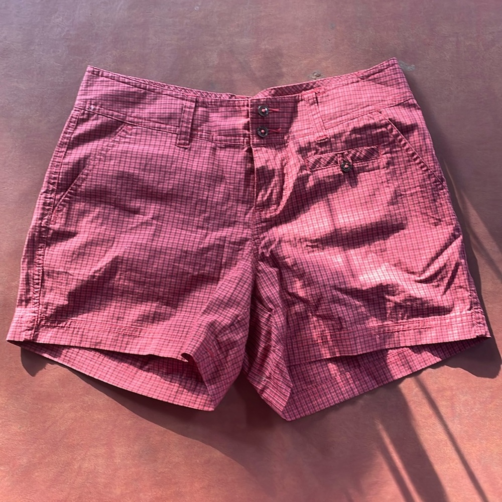 Columbia shorts